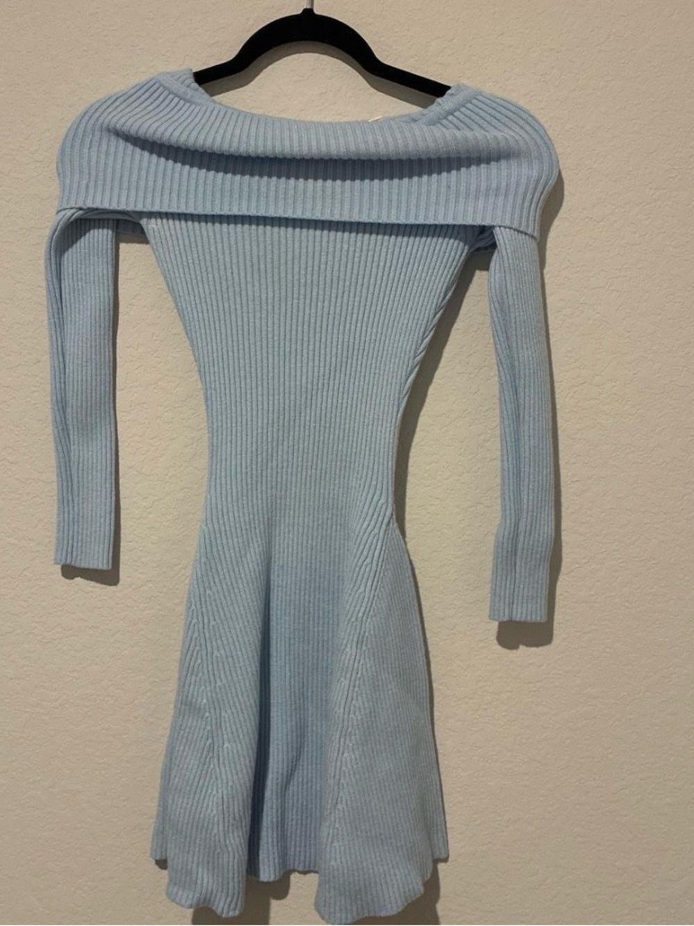 Off-Shoulder Ribbed Knit Mini Dress - Light Blue